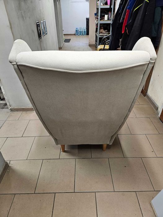 Fotel "uszak" ikea Strandmon