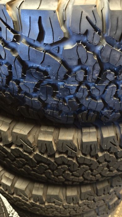 Pneus 255/75/17 BF Goodrich