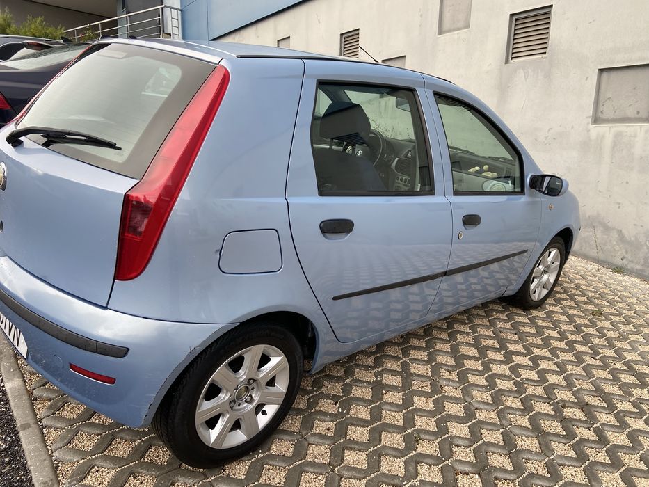 Fiat Punto 1.3 Multijet Diesel (2003) – Inspeção até 2027 – Muito Económico