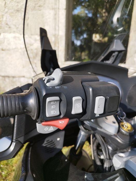 BMW R 1200 RT (2007) – 5999€ | 4 Malas Originais | LED | Bluetooth | Full Extras