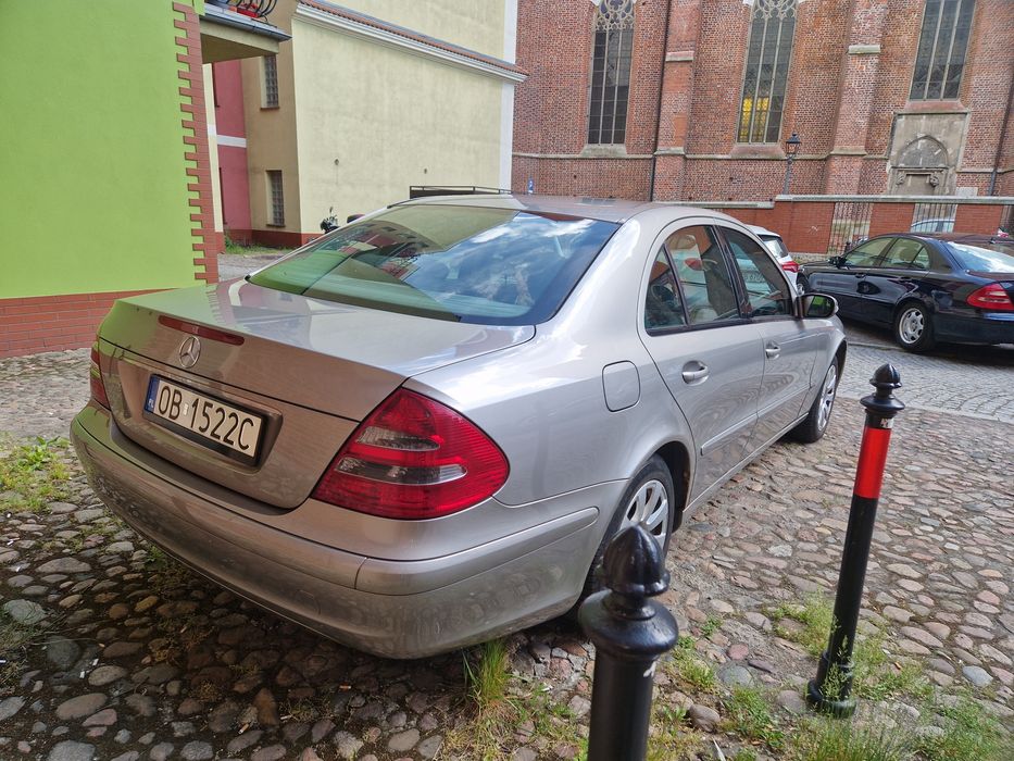 Mercedes W211, 2002 r.