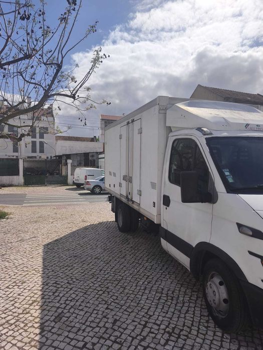 Eli mudanças e transportes449117971148318721