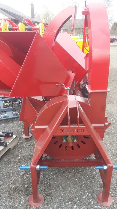 Rozdrabniacz tarczowy R13 Demarol do gałęzi mechaniczny