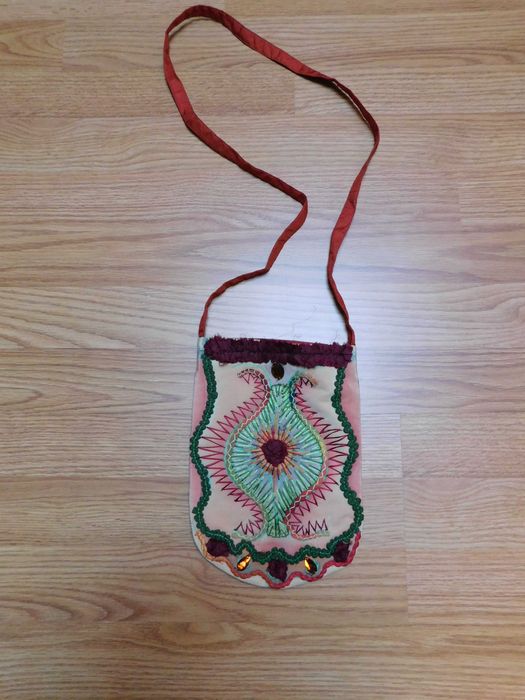 Malas/ Bolsas / Carteiras  indianas NOVAS