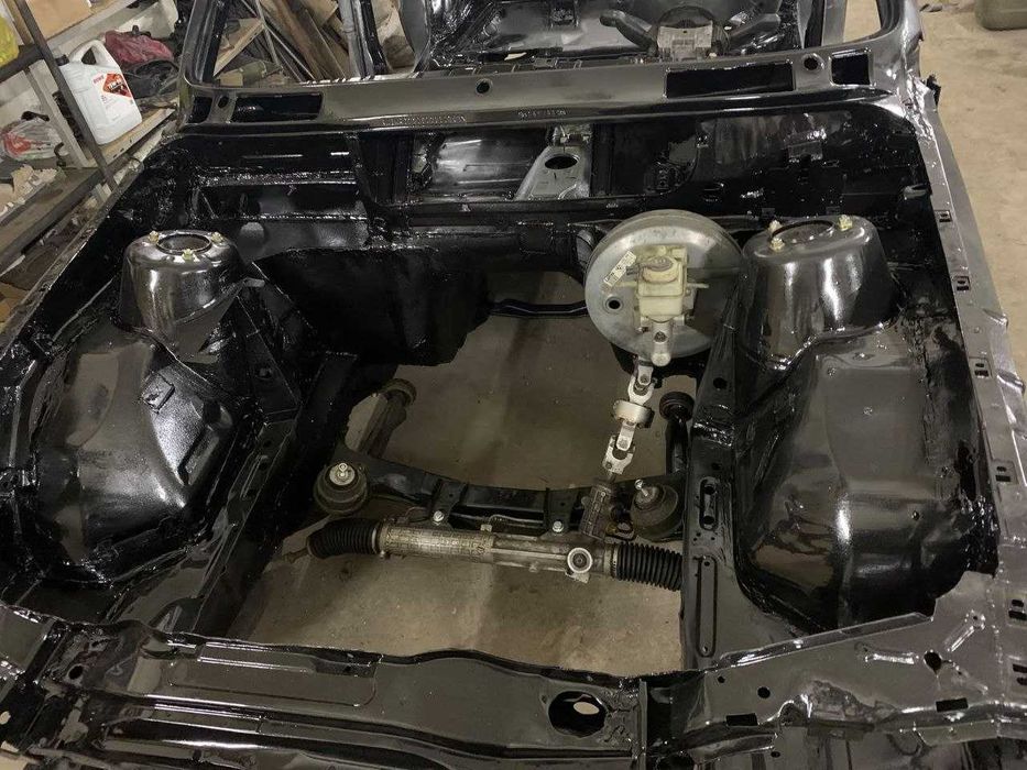 Продам не закінчений проект BMW E30