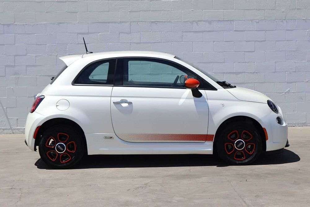 FIAT 500e      2015