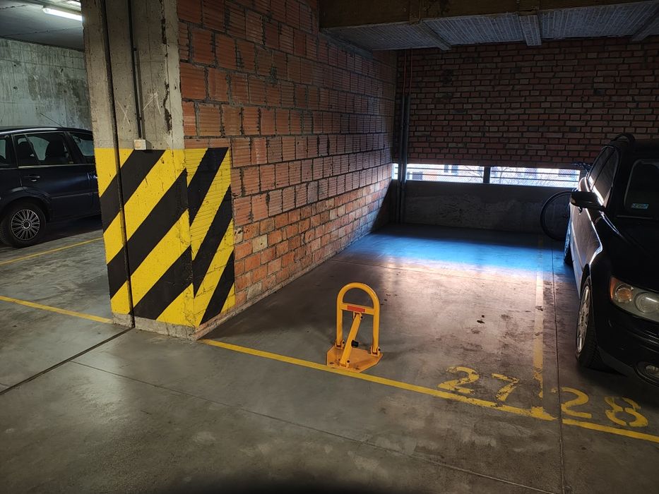 Miejsce parkingowe Praga -Poludnie