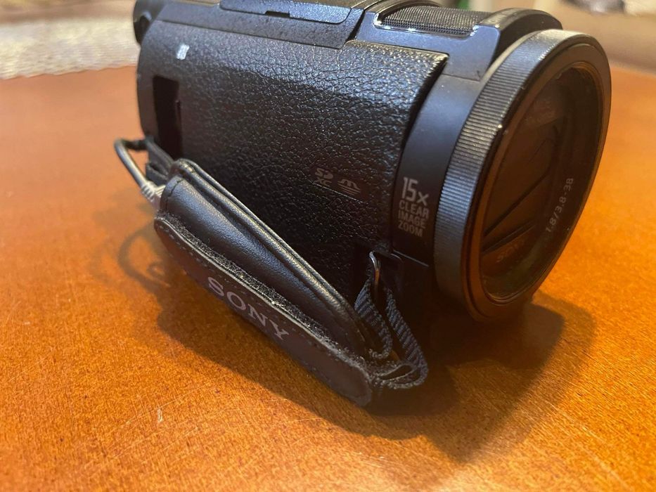 kamera sony FDR AX33 4K
