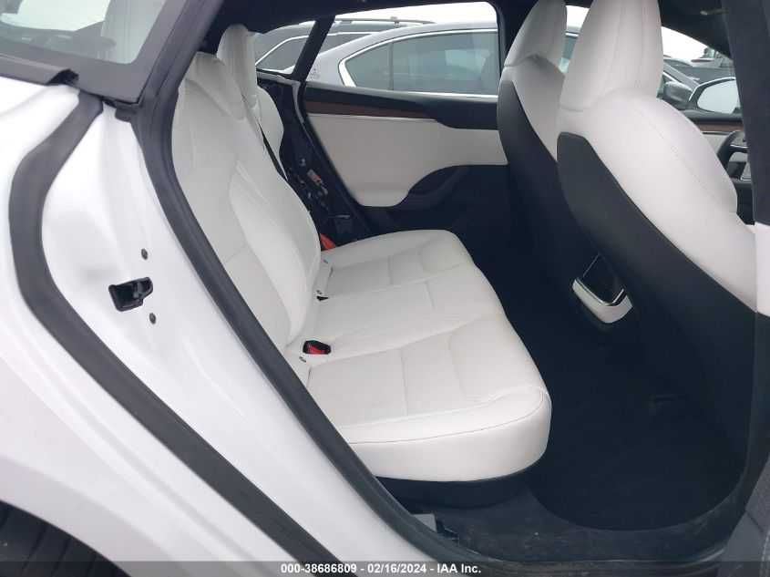 2022 TESLA MODEL S авто із мінімальними пошкодження Тесла