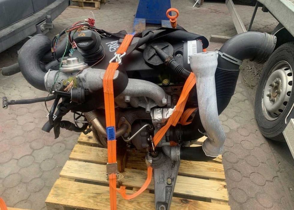 Motor 1.9 TDI VW T5 Transporter AXB AXC