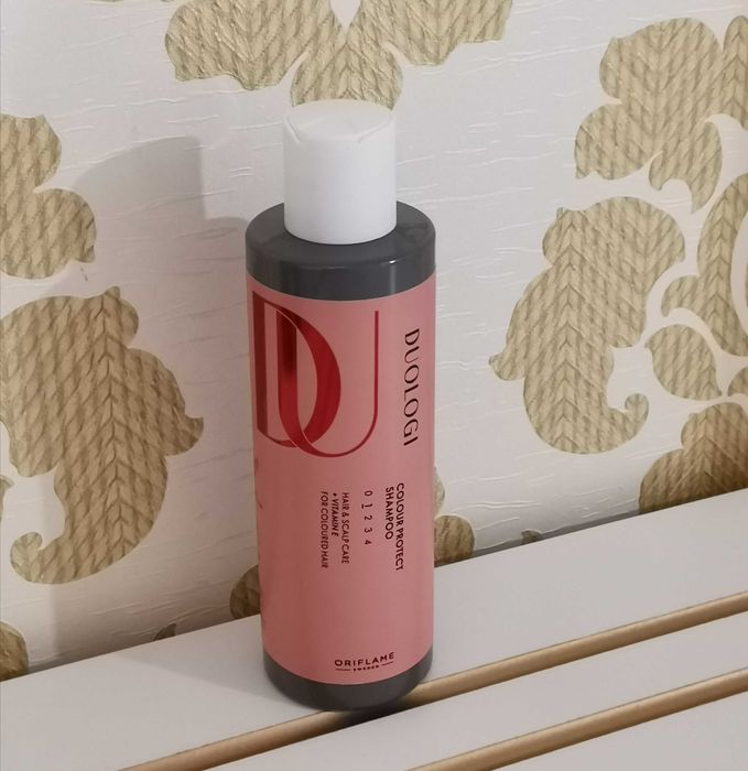 Продам новый шампунь для защиты цвета DUOLOGI Oriflame