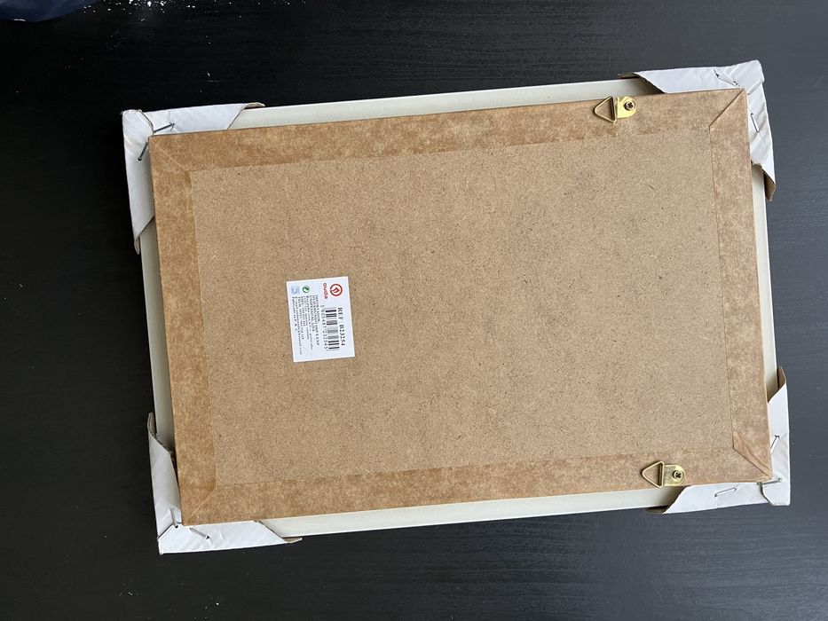 Quadro por estrear.64741013244803124