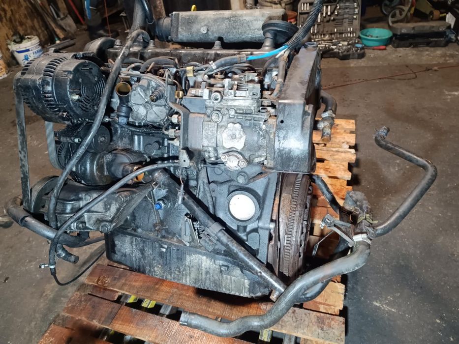 Silnik 2.4 diesel AJA AAB  t4 oryginał przebieg 258tys stan bardzo dob