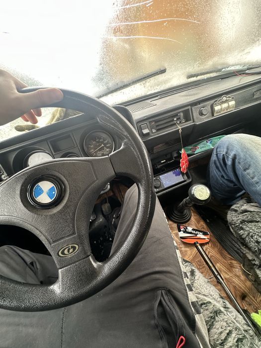 Продам ваз 2105 бенз