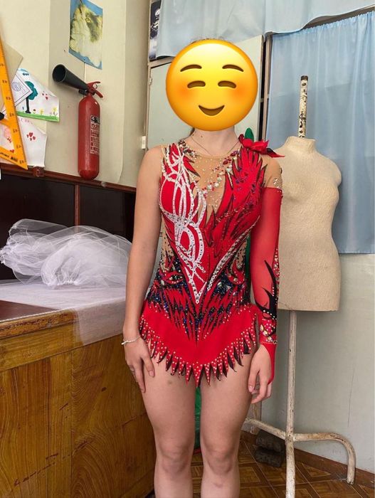 Купальник для художественной гимнастики