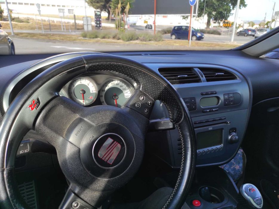 SEAT Leon — fotografia 5