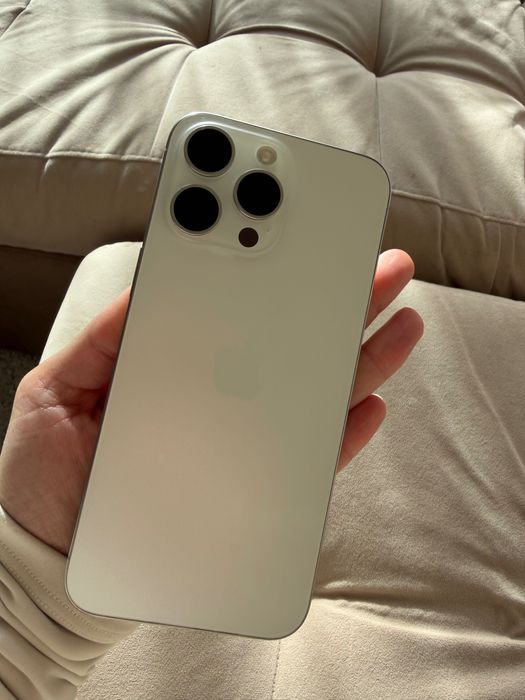 iPhone 15 pro max 256 GB