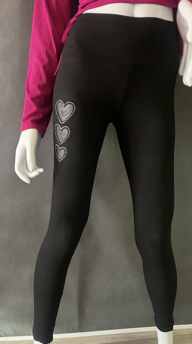 Czarne legginsy w prążek  rozmiar S/M