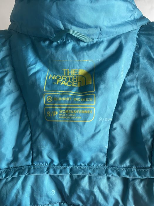 Жіночий мікропуховик The north face