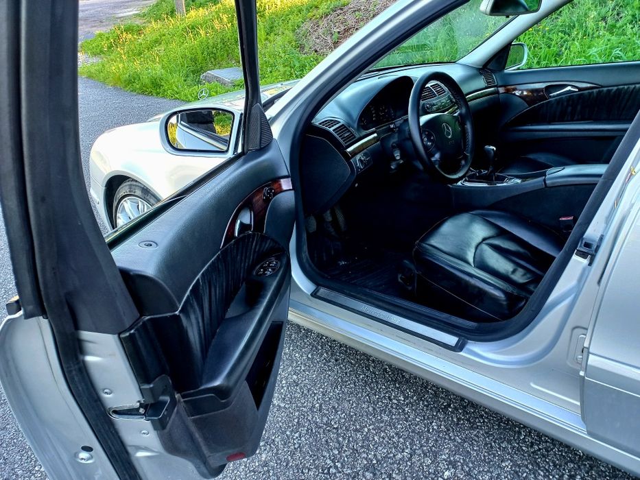 Mercedes benz E 220 cdi
