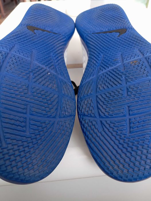 NIKE BUTY HALOWE  męskie tempo legend 8 róż. 44.6