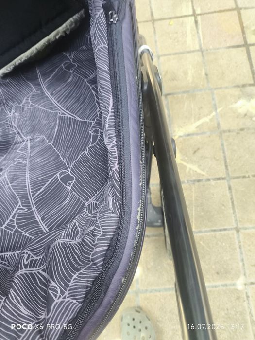 Продам детскую коляску