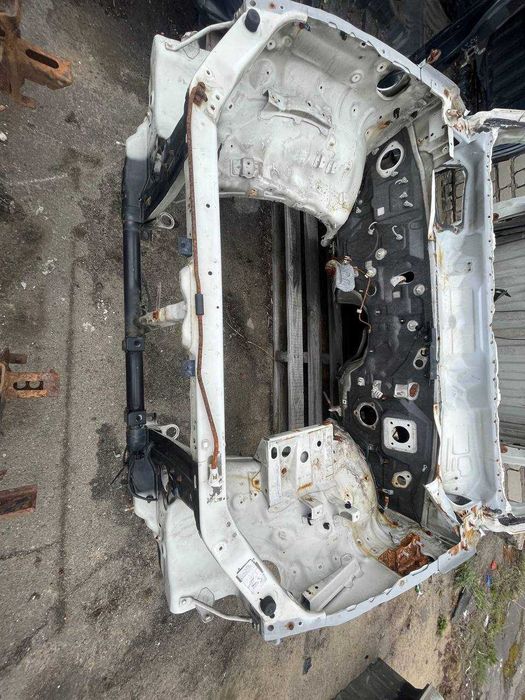 Кабіна кузов  Mitsubishi L200  4 покоління на 2 дверкі
