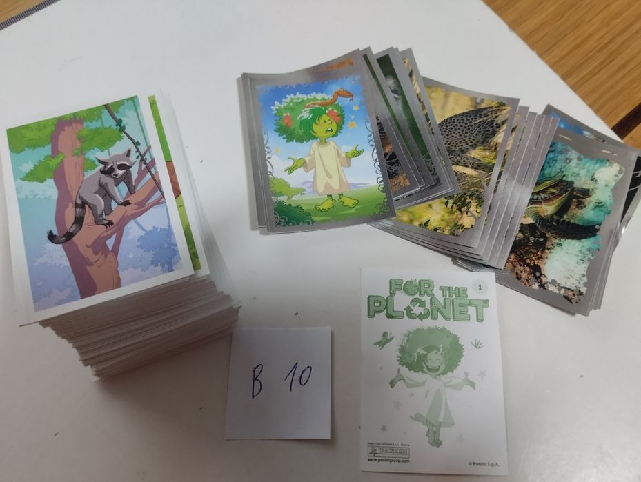 (B2) Cromos de 8 coleções