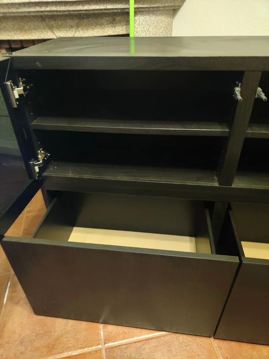 Aparador  BESTÅ Ikea