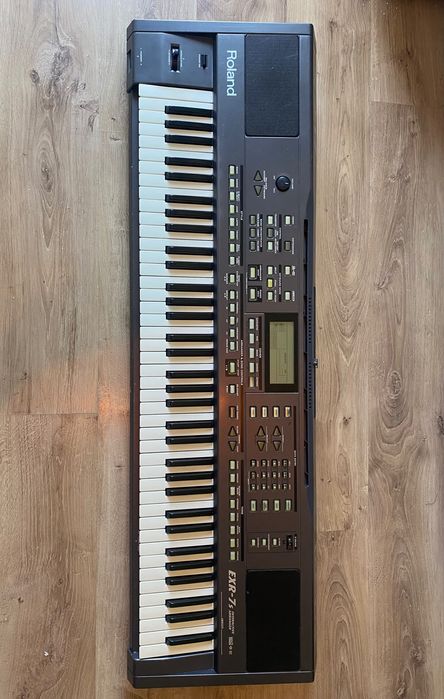 Keyboard Roland EXR-7s