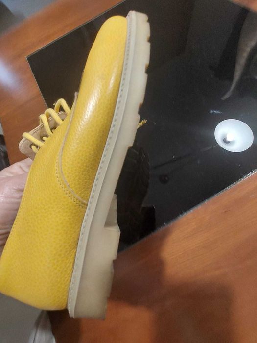 Sapatos para senhora em pele, novos