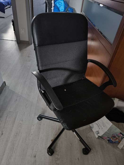 Cadeira IKEA em bom estado