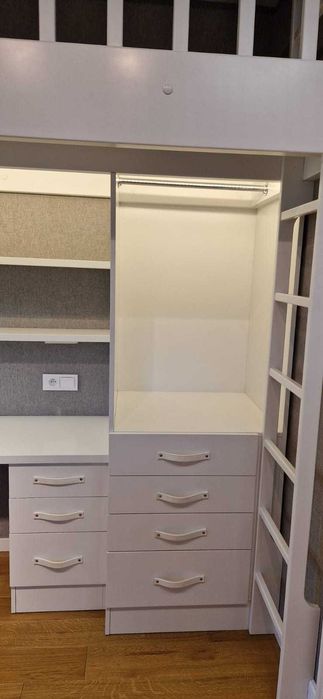 Meble do pokoju dzieciecego. Super stan!!!