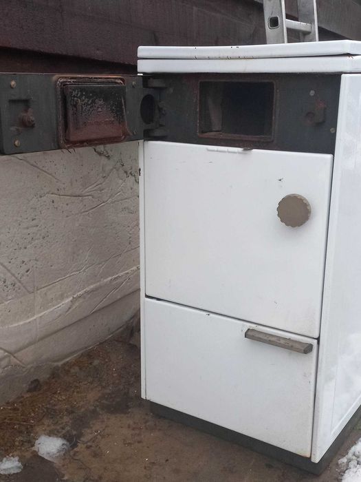 Опалювально-варочна піч (буржуйка) Bosch