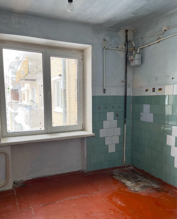 Продається квартира в центрі Здолбунова-2