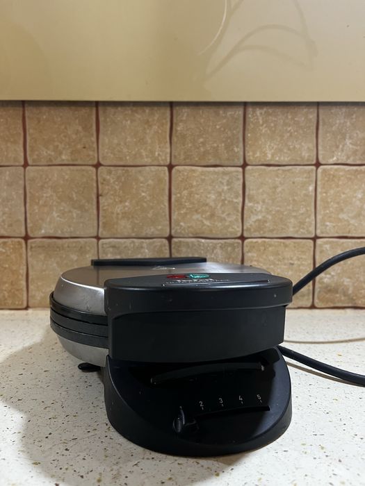 Gofrownica Tefal WM310D kształt serca
