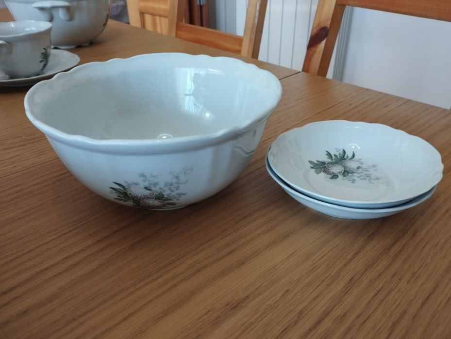 Conjunto de louça clássico floral