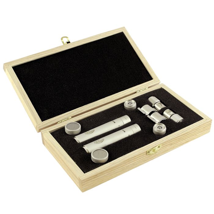 Oktava MK-012 Стерео пара мікрофонів.