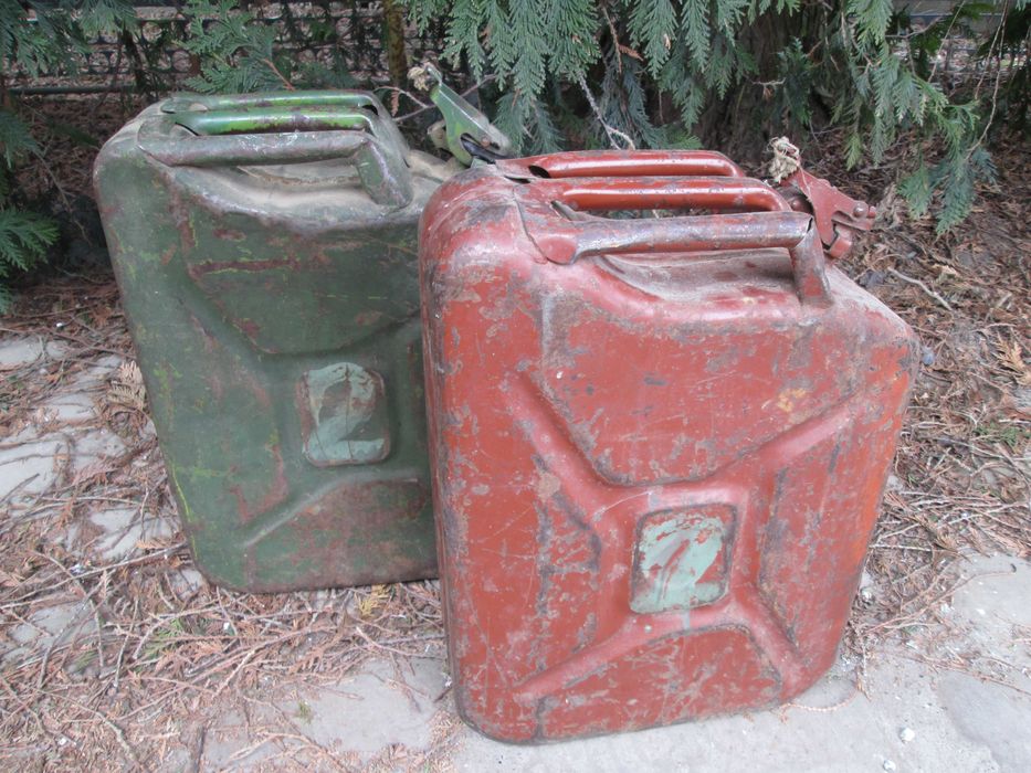 Каністра металічна. нержавійка.