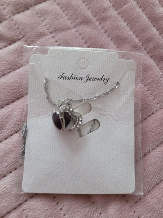 Biżuteria wisiorek z łańcuszkiem