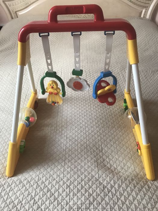 Іграшка chicco для чудової гри
