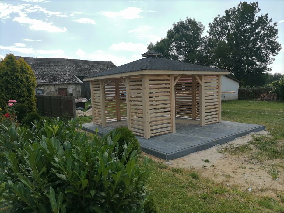 Altana ogrodowa kwadratowa 4x4 m