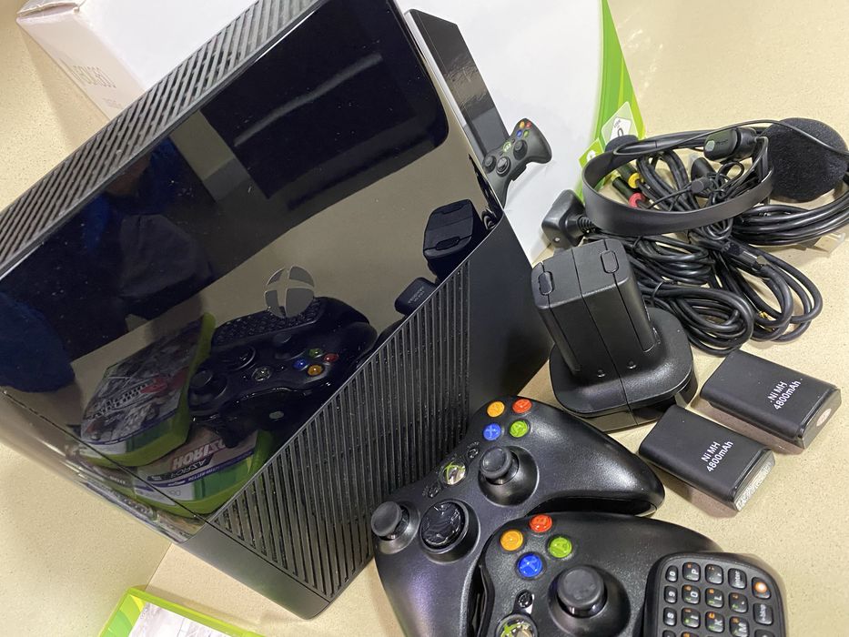 Consola XBOX 360 - Full Extras