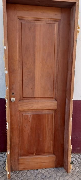 Vendo esta porta