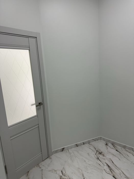 БЦ «КУТ» терміновий продаж з ремонтом!