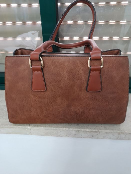 Mala de senhora como Nova