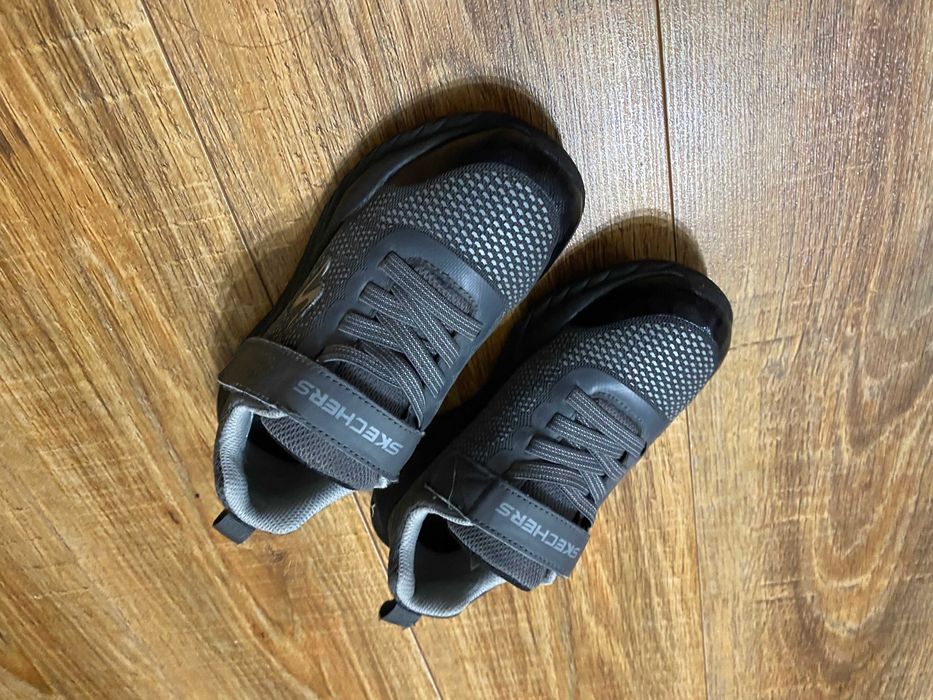 Кросівки дитячі кроссовки детские на мальчика Skechers оригинал р.32