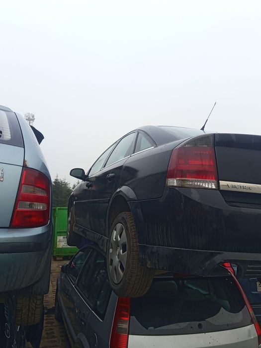Opel Vectra C 1.8 na części