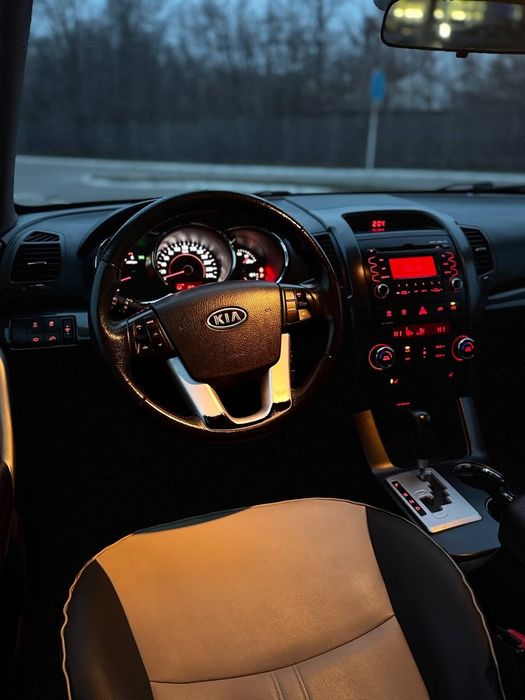 Продам Kia Sorento