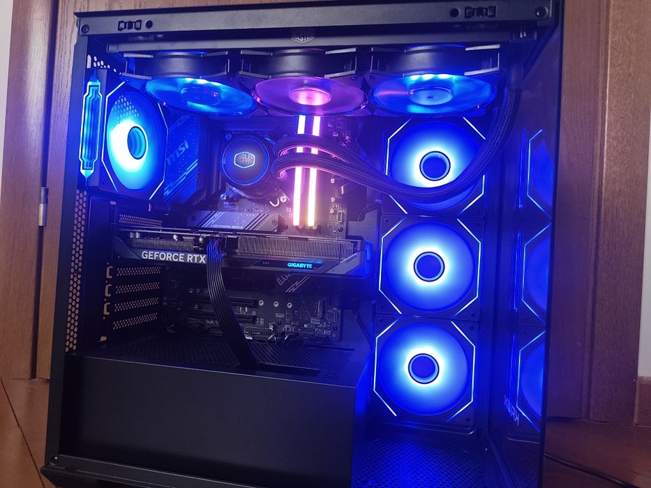Komputer Gamingowy RGB Intel i5 12600KF